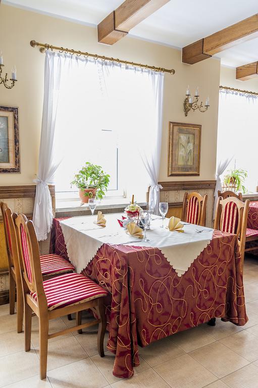 Uroczysko Bed & Breakfast Jastrowie Eksteriør bilde